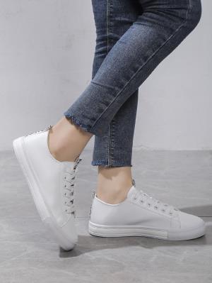 LA221 WHITE